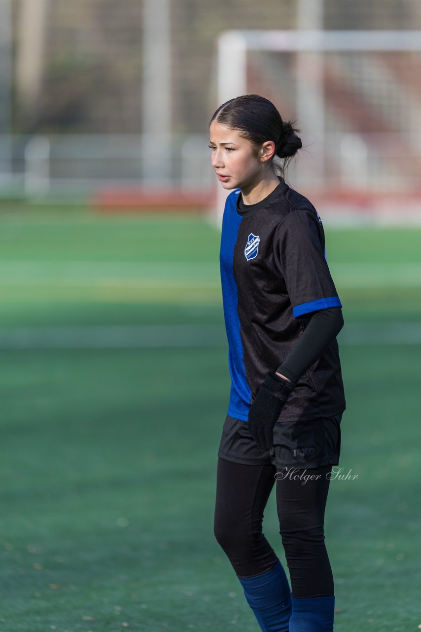 Bild 123 - wCJ VfL Pinneberg - SSV Rantzau : Ergebnis: 0:0